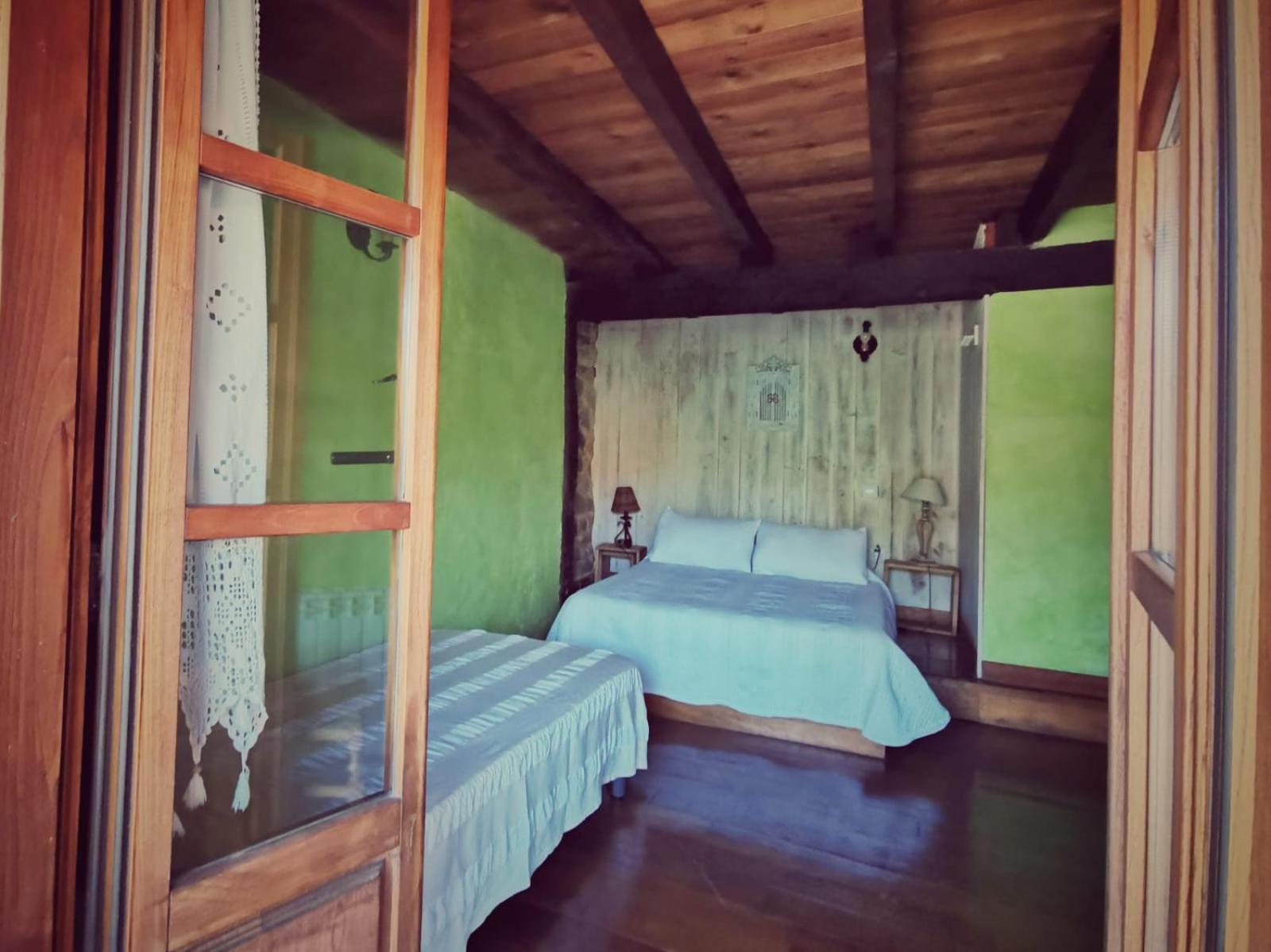 El Espesedo De Cabarceno Guest House Argomilla Bilik gambar